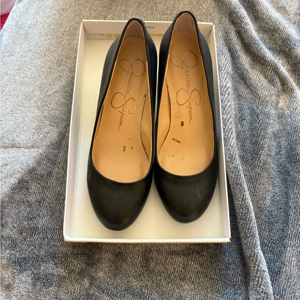 Jessica Simpson Black Heels